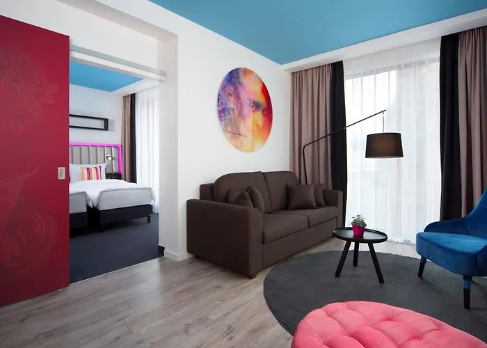 Park By Radisson Barona Aparthotel