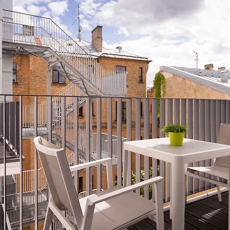 Park By Radisson Barona Aparthotel