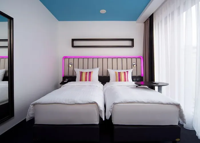 Park By Radisson Barona